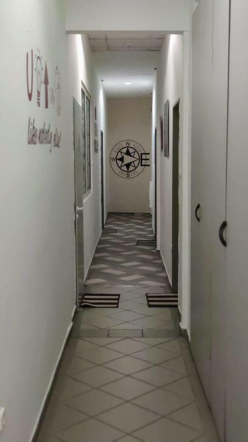 East Side Hostel บูดาเปสต์ ภายนอก รูปภาพ