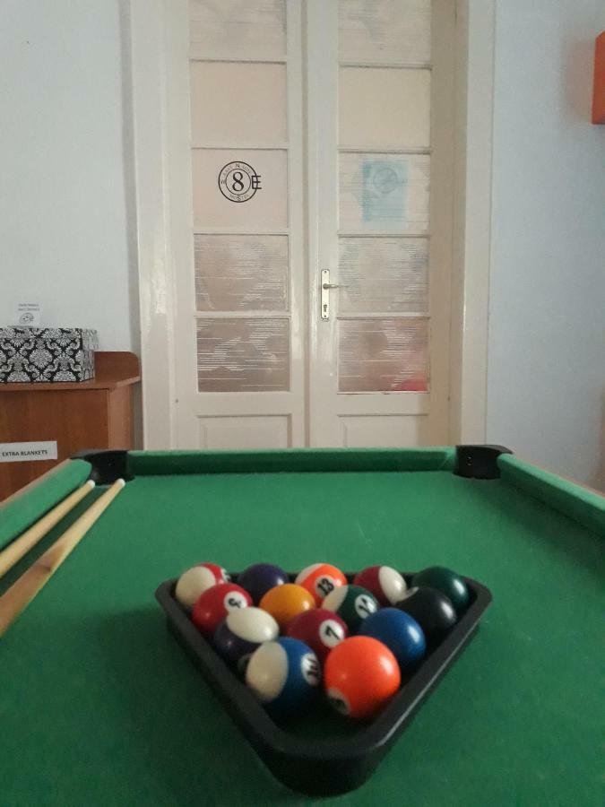 East Side Hostel บูดาเปสต์ ภายนอก รูปภาพ