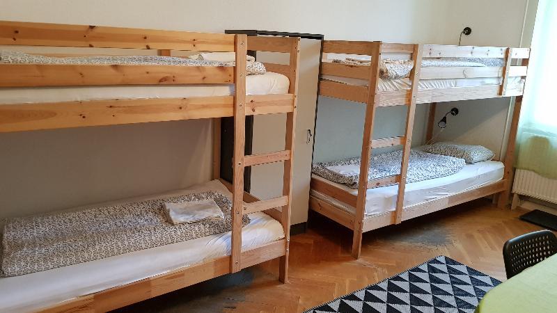 East Side Hostel บูดาเปสต์ ภายนอก รูปภาพ